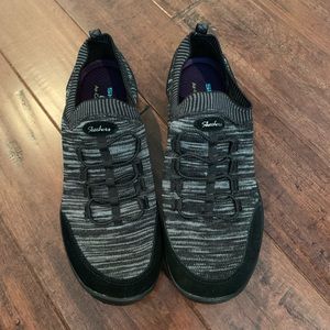 Skechers Empress Slip on w/ Memory Foam Black/Grey